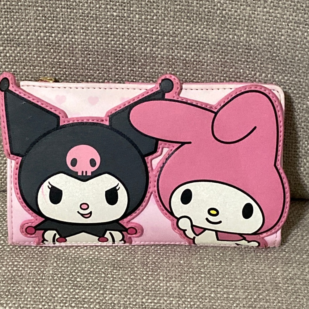 Loungefly My Melody & Kuromi Pink Wallet with Characters and Heart Design - Picture 1 of 6